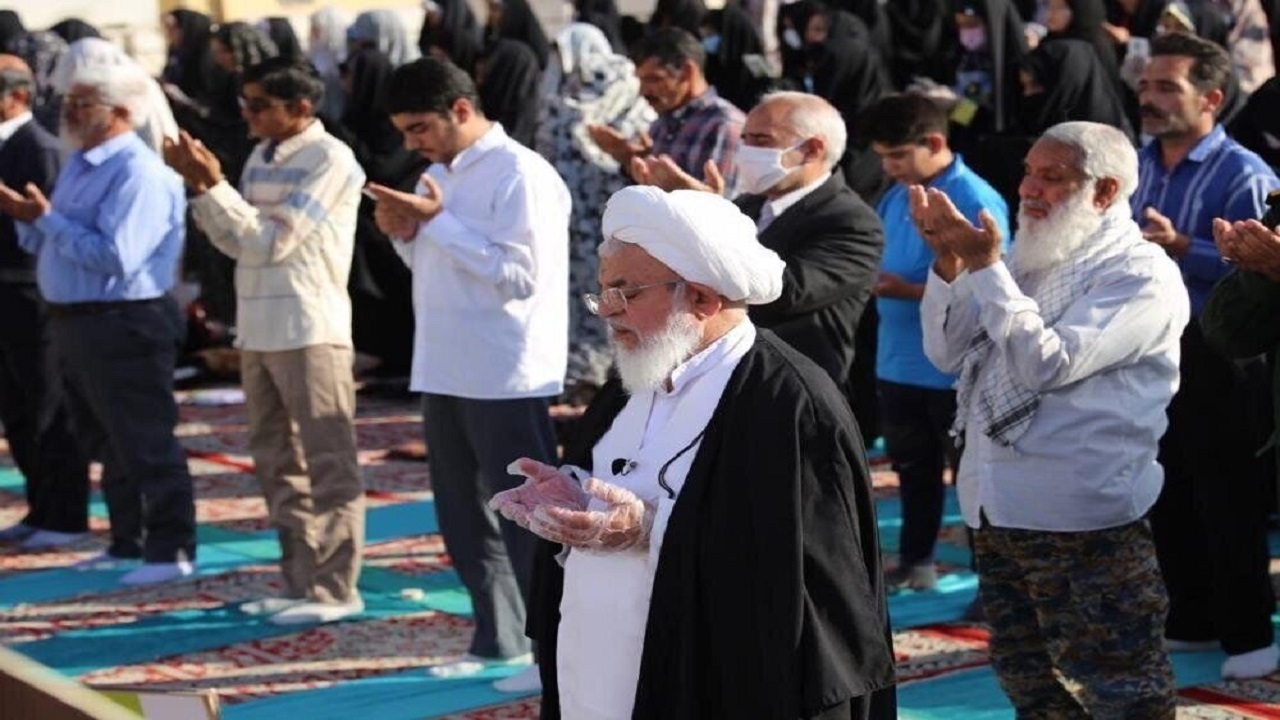 اقامه نماز عید سعید فطر در یزد