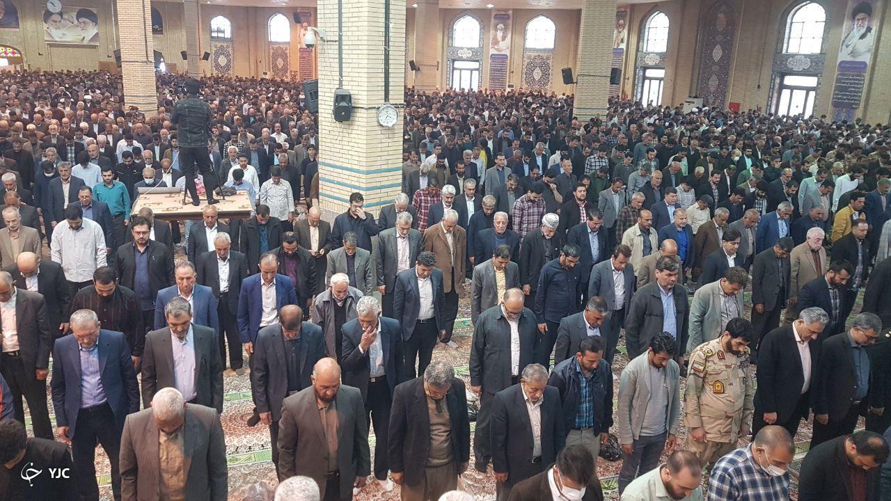 اقامه نماز عید فطر در ایلام + تصاویر
