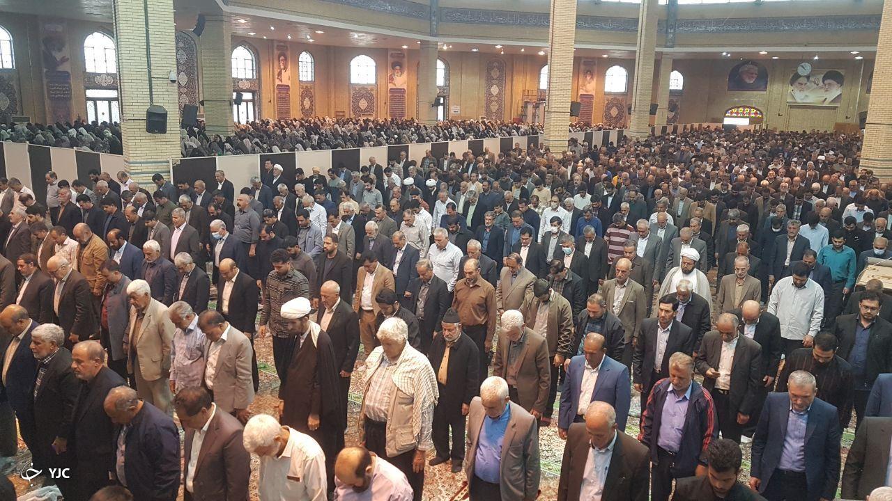 اقامه نماز عید فطر در ایلام + تصاویر