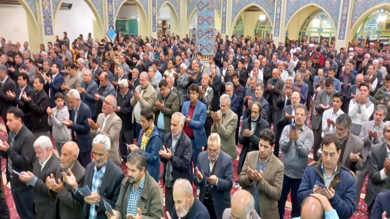 اقامه نماز عید فطر در آذربایجان شرقی