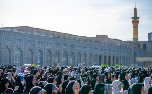 نماز عید سعید فطر در حرم مطهر رضوی+عکس و فیلم