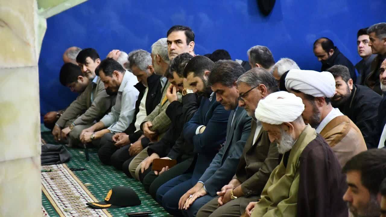 نمازگزاران