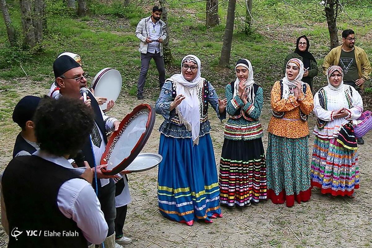 پارک جنگلی و دریاچه سراوان رشت