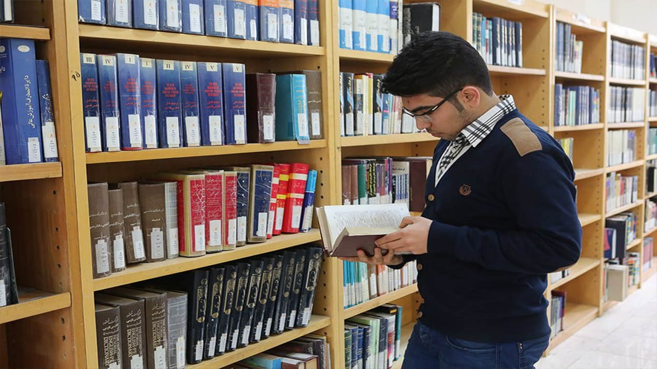 دانشجویان موفق چگونه مطالعه می‌کنند؟