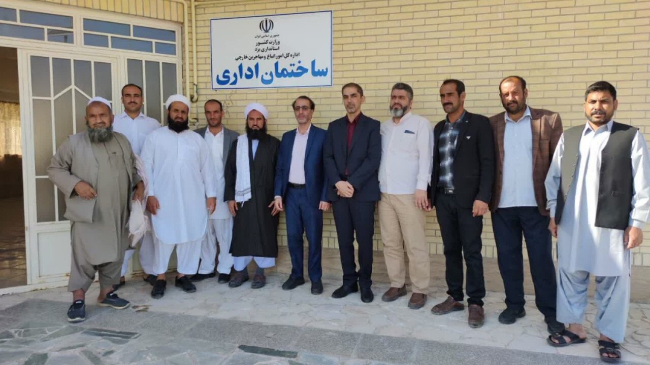 حضور مدیرکل اتباع یزد در مهمانشهرهای استان