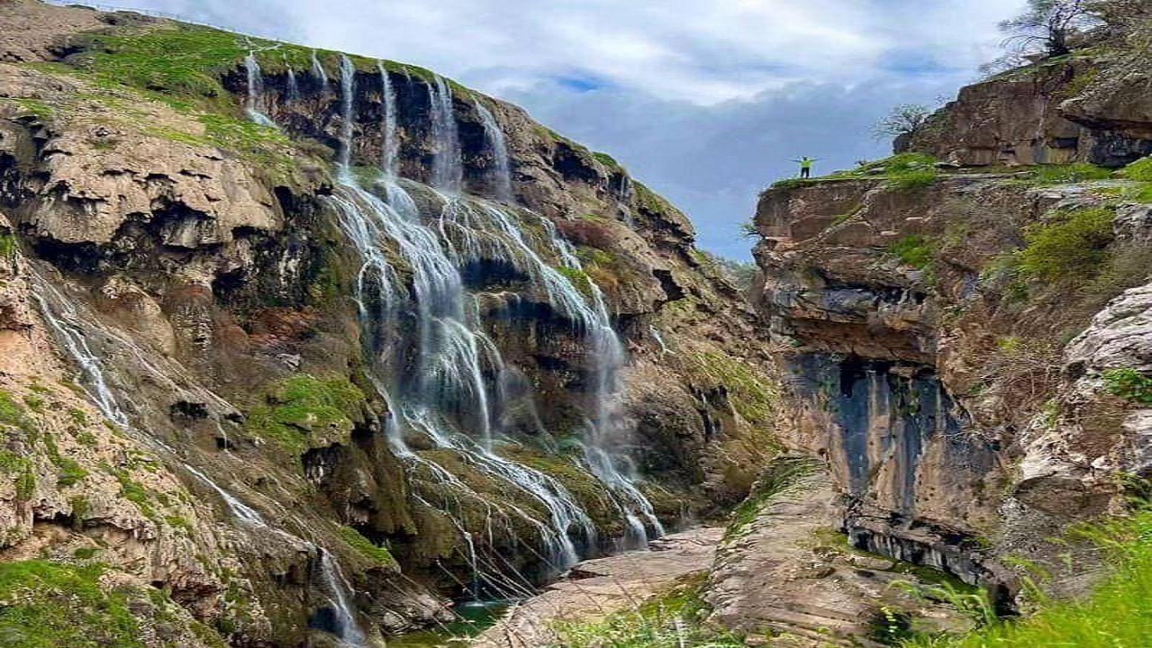 آبشار کمردوغ قلعه رئیسی هفتمین آبشار بلند ایران