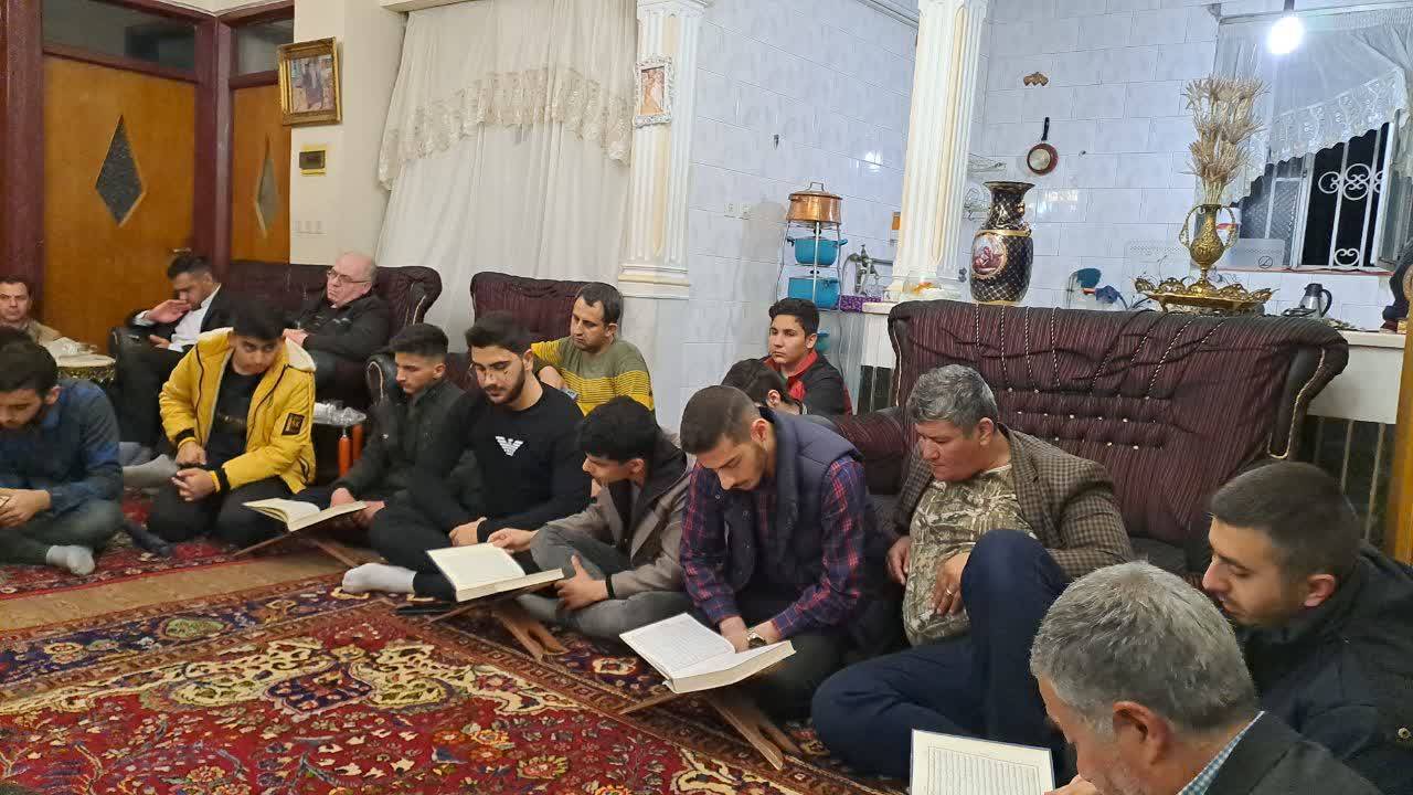 برگزاری کلاس قرآنی در منزل شهدا
