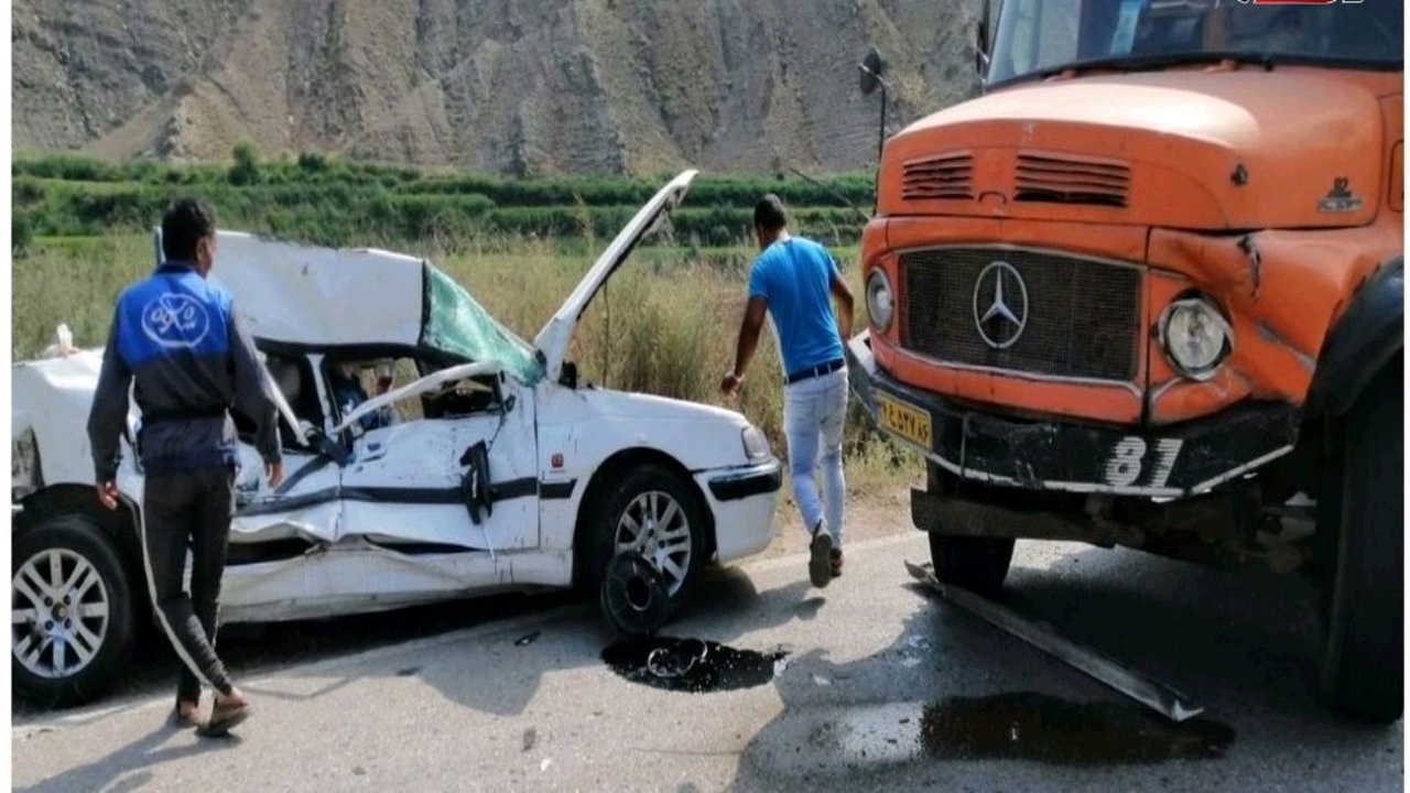 تصادف سواری با کامیون در محور آزادشهر به شاهرود