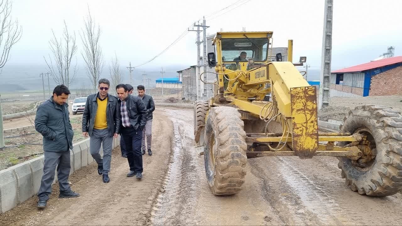 عملیات زیرسازی ناحیه صنعتی نیر تکمیل می‌شود