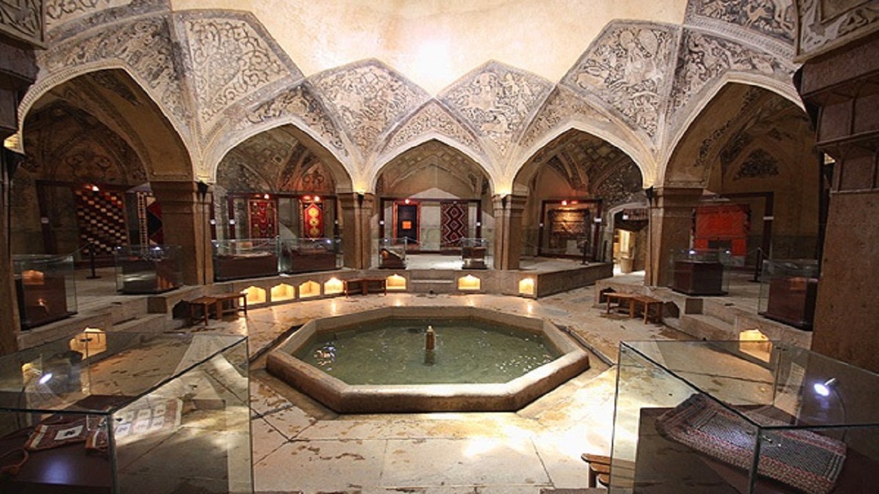 نمایی از حمام تاریخی وکیل شیراز از لنز دوربین گردشگران