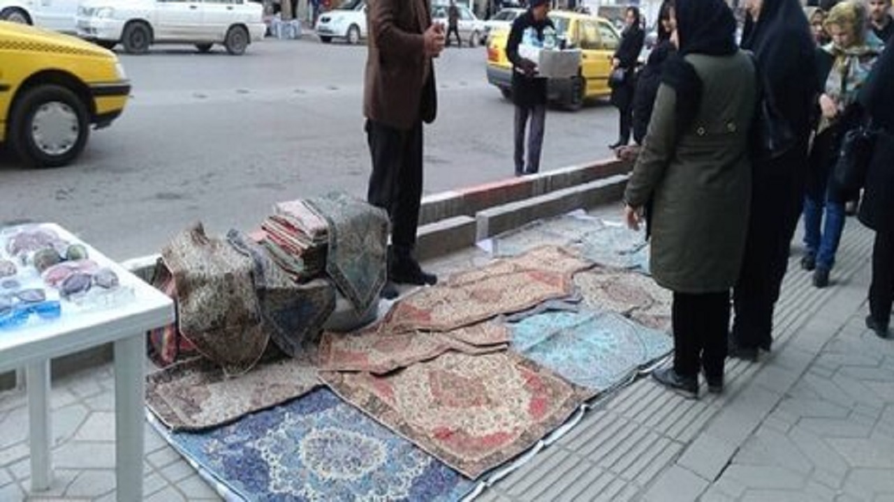 گلایه شهرداری بیرجند از نبود همکاری برای ساماندهی دستفروشان