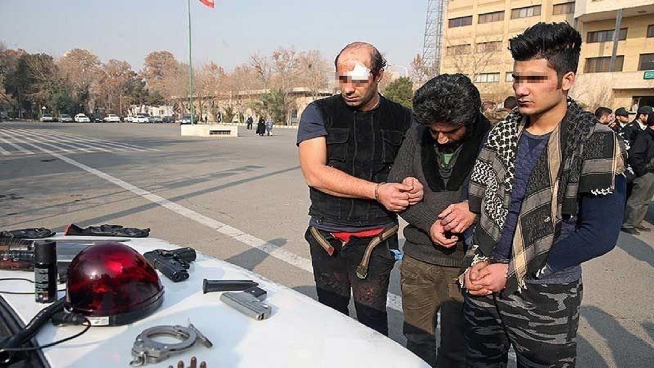 دستگیری سارق مسلح سوپر مارکت