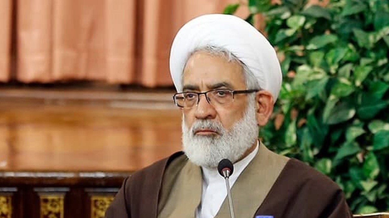 فرمایشات اخیر رهبر انقلاب درباره حجاب فصل الخطاب است