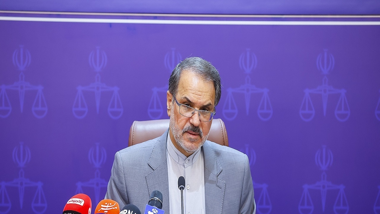 ارسال ۸۶۳ نامه هشداری به مراجع ذیربط در سال گذشته/ ۱۳ دستگاه به درگاه ملی مجوز‌ها متصل نشده‌اند