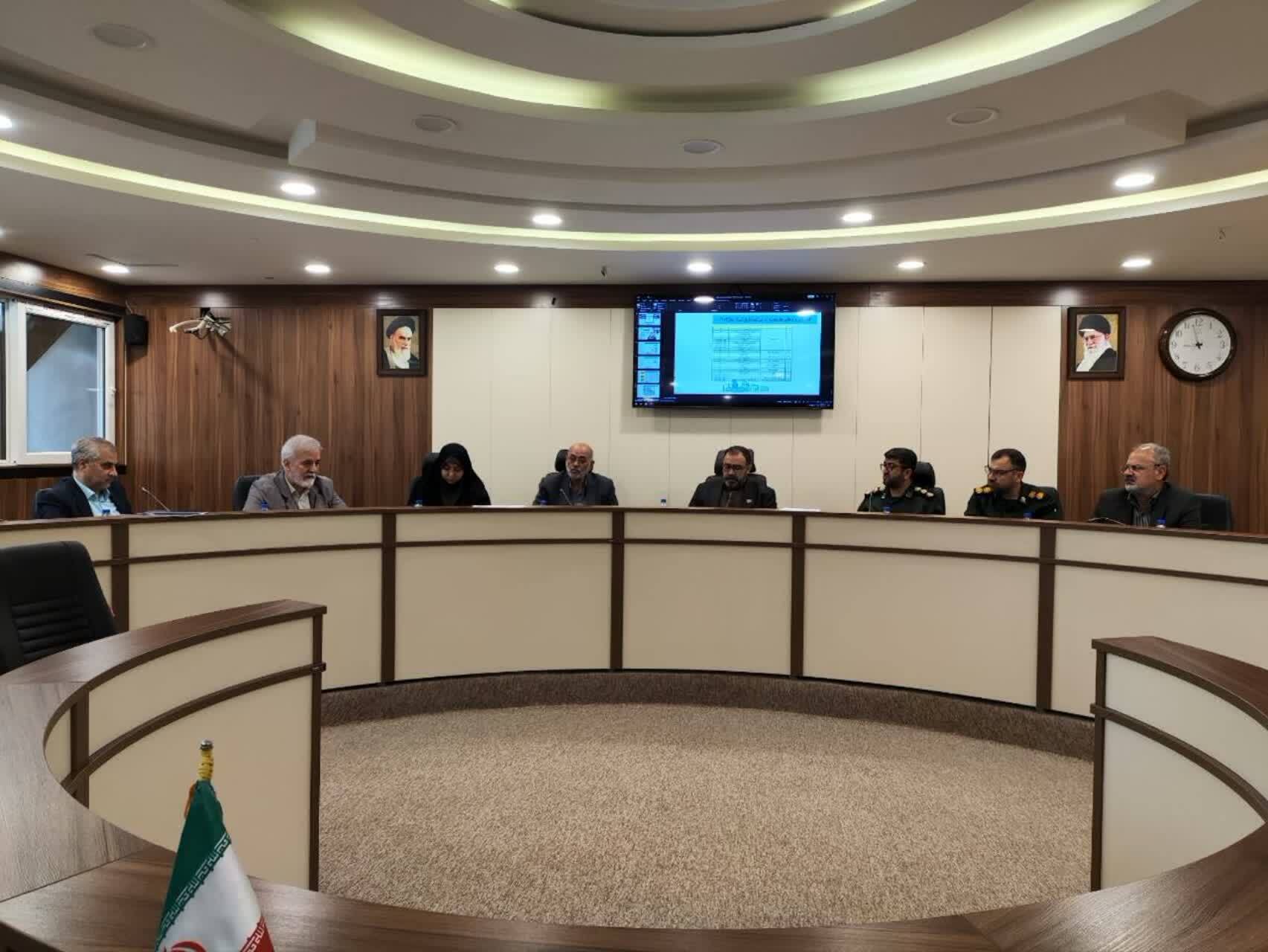 اهتمام و همگرایی برای رفع محرومیت از نقاط کم برخوردار شیراز/ اعتبار و تکلیف هر دستگاه در سند محرومیت‌زدایی مشخص باشد