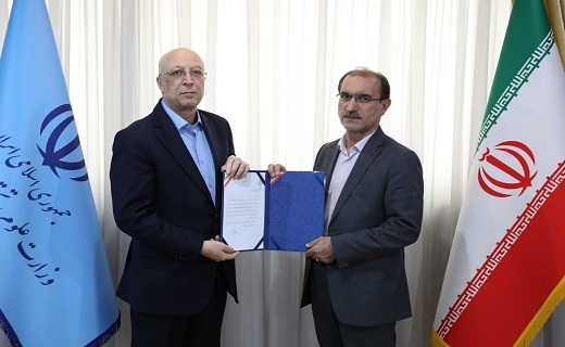 دوستار سرپرست دانشگاه گیلان شد