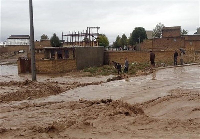 اخبار سیلاب در کرمان/ قطع راه ارتباطی هشت روستای کوهستانی ریگان