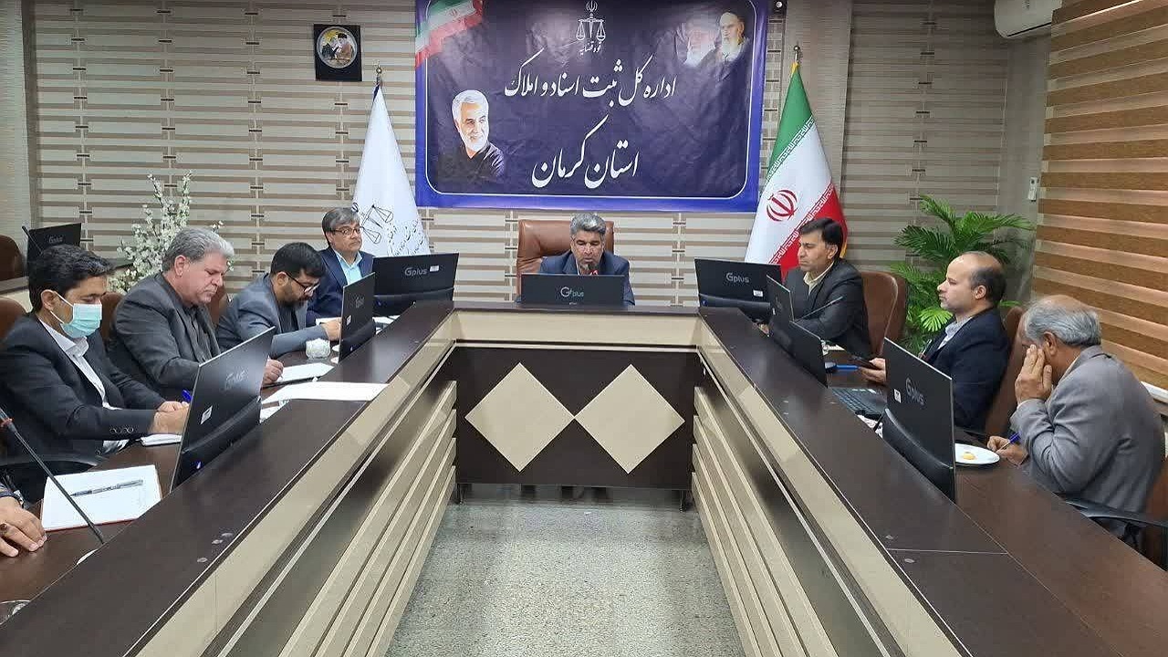  اطلاع‌رسانی نقش مهمی در ترغیب مالکین به اخذ سند دارد