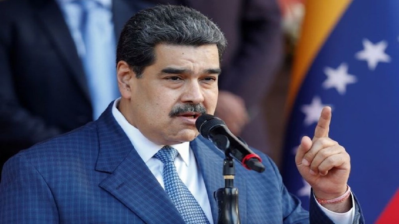مادورو دفاتر دیپلماتیک ونزوئلا در اکوادور را تعطیل کرد