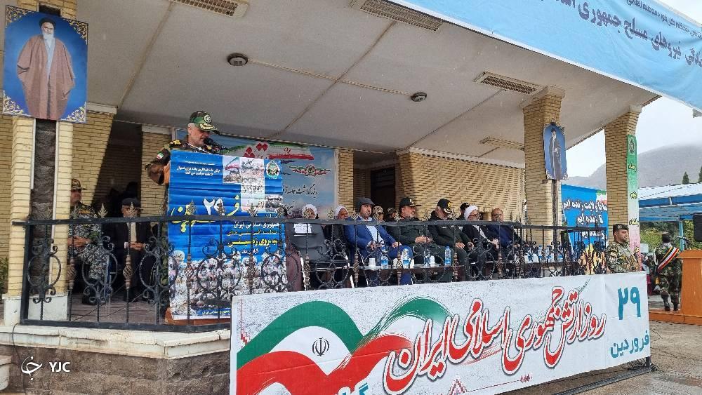 نمایش اقتدار ارتش در کرمان