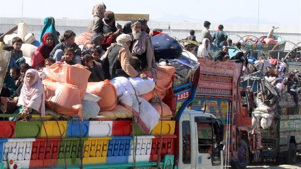 اخراج ۲۷۷ نفر از پناهجویان افغانستانی از پاکستان