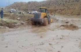 بسته شدن برخی راه‌های ارتباطی شرق هرمزگان بر اثر بارندگی