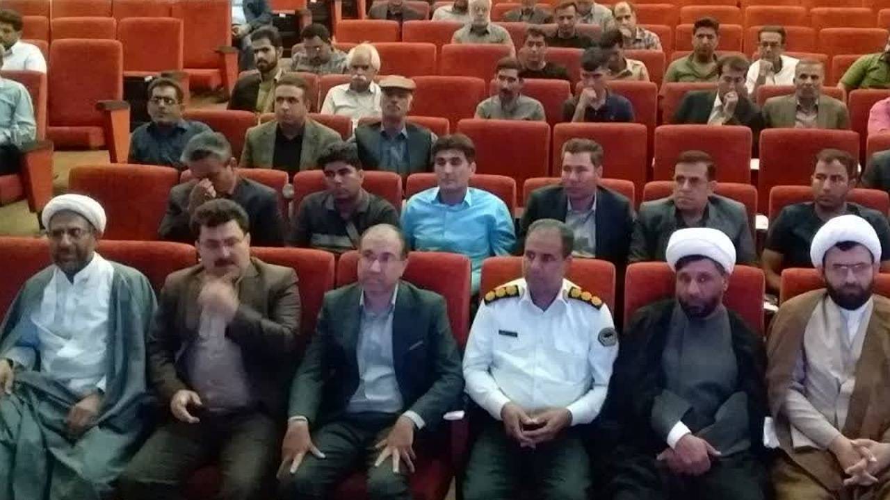 بیش از یک میلیارد و ۵۰۰ میلیون تومان در جشن گلریزان عنبرآباد جمع آوری شد