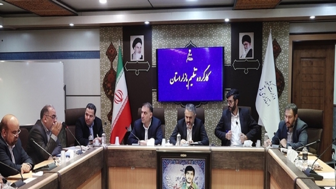 لزوم مقابله با گران فروشی در داروخانه‌های قم
