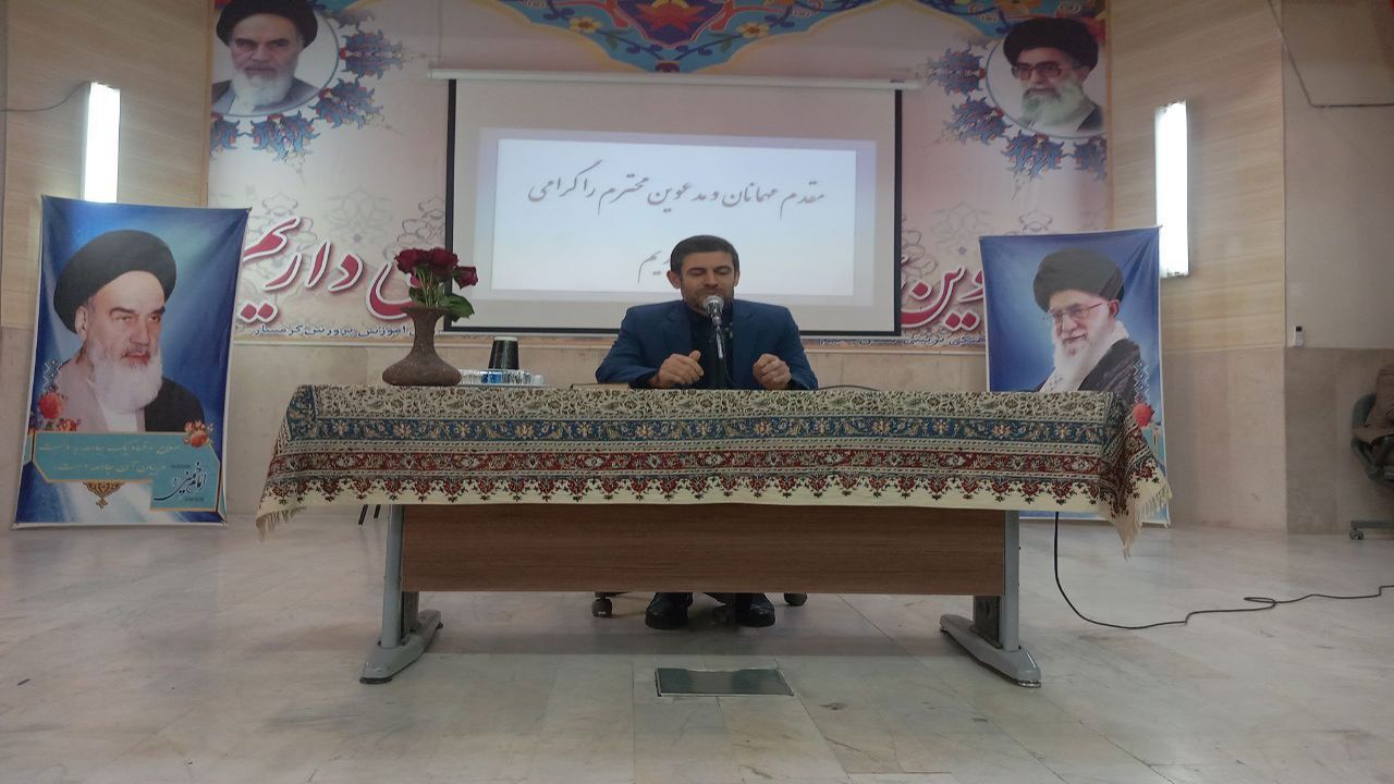 اولویت نخست آموزش و پرورش تامین نیروی انسانی است