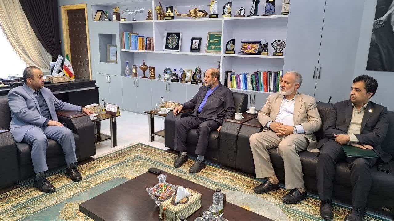 افتخار خدمت رسانی ۱۶۰ هزار خادم یار به زائران امام رضا (ع)