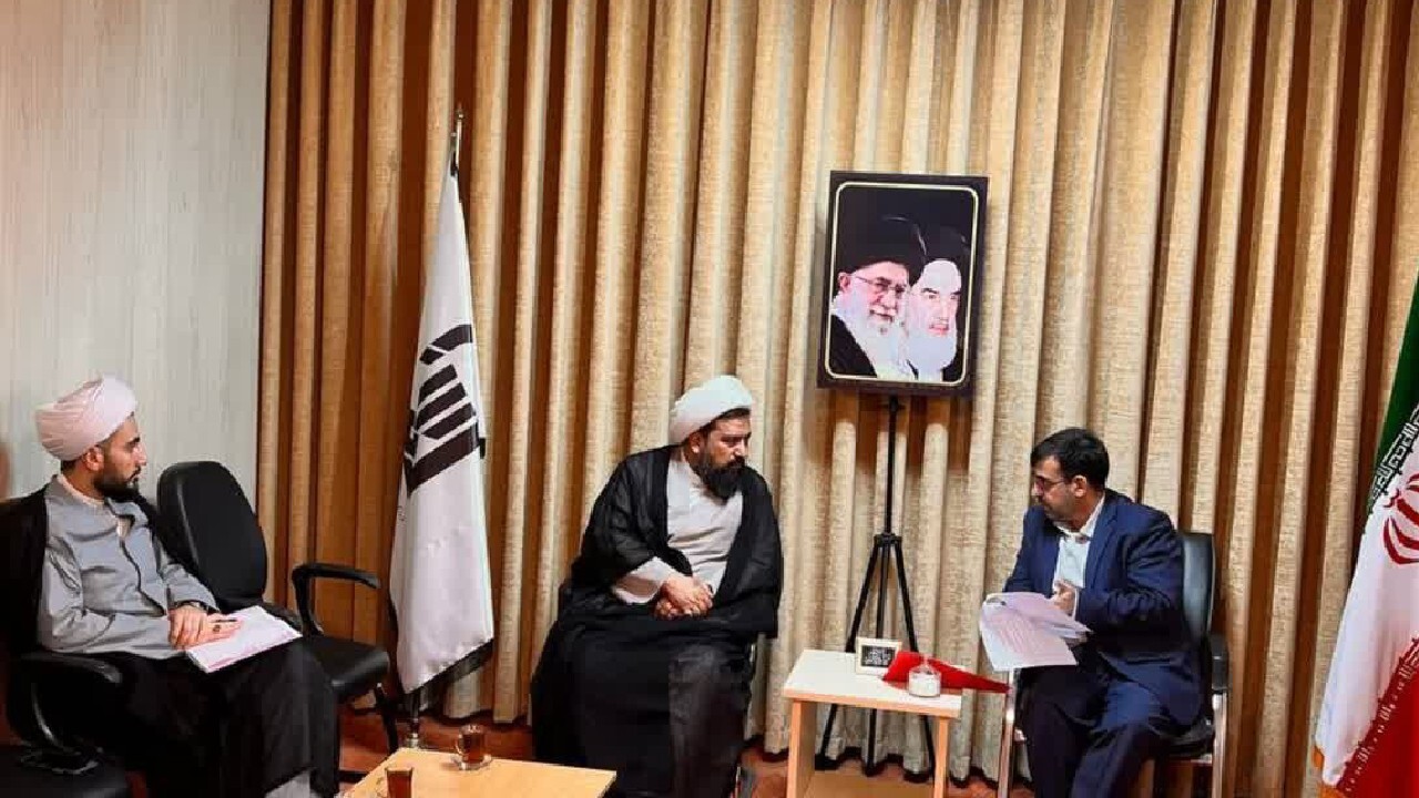 دیدار مدیر کل امور اتباع البرز با امام جمعه چهارباغ