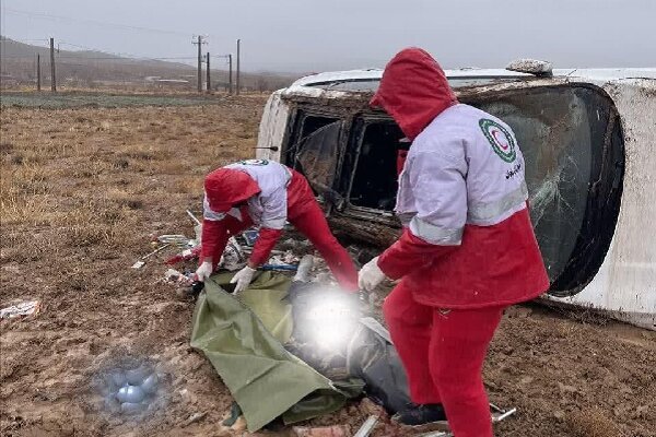حادثه رانندگی در گرمی ۵ مصدوم برجای گذاشت
