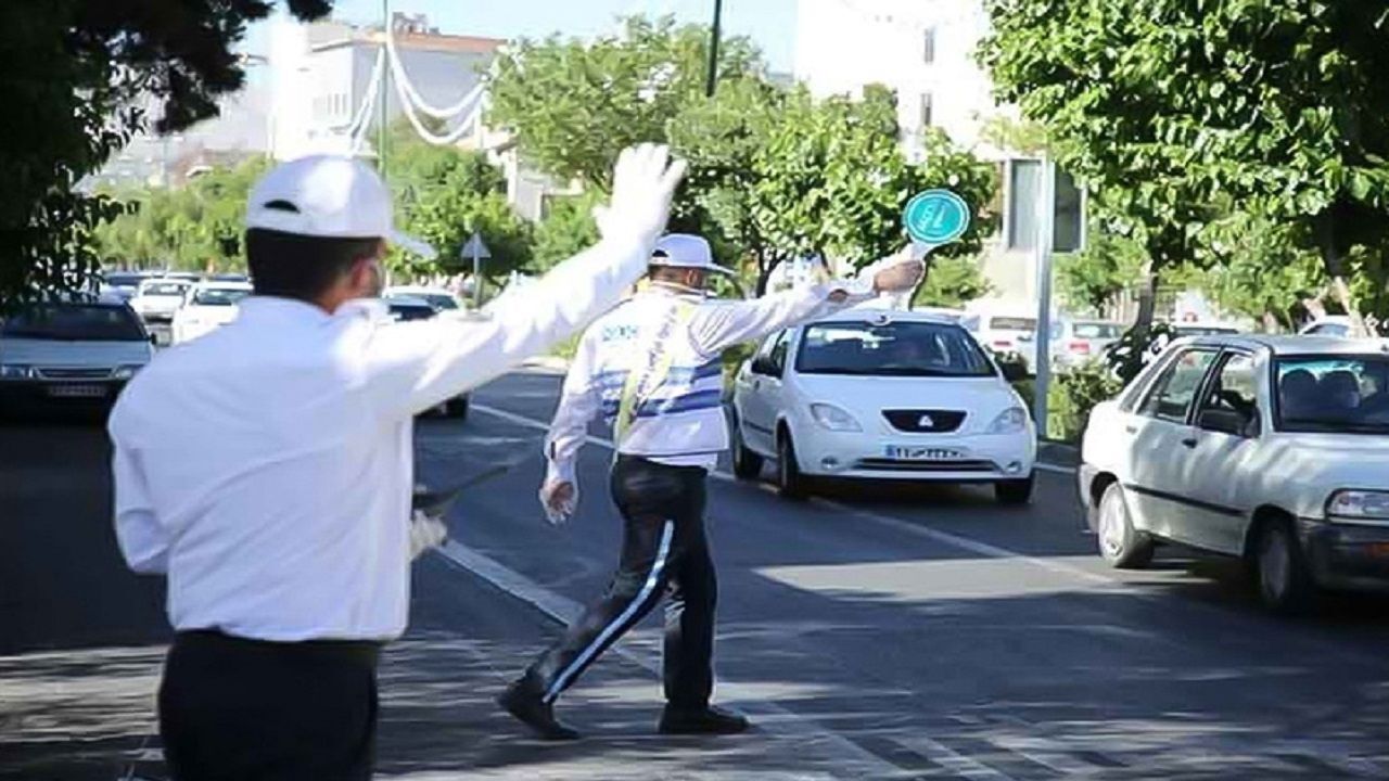ایست پلیس به رانندگان پرخطر در جاده های سمنان