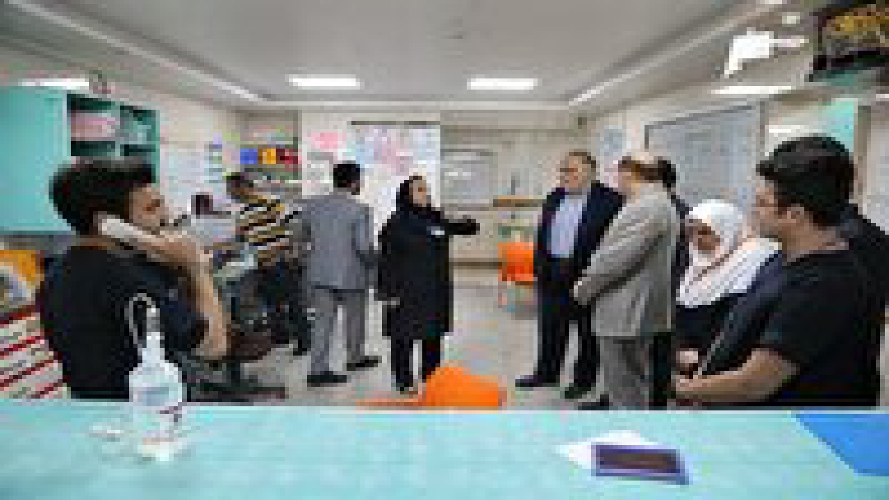 بازدید استاندار قزوین از بیمارستان شهید رجایی 
