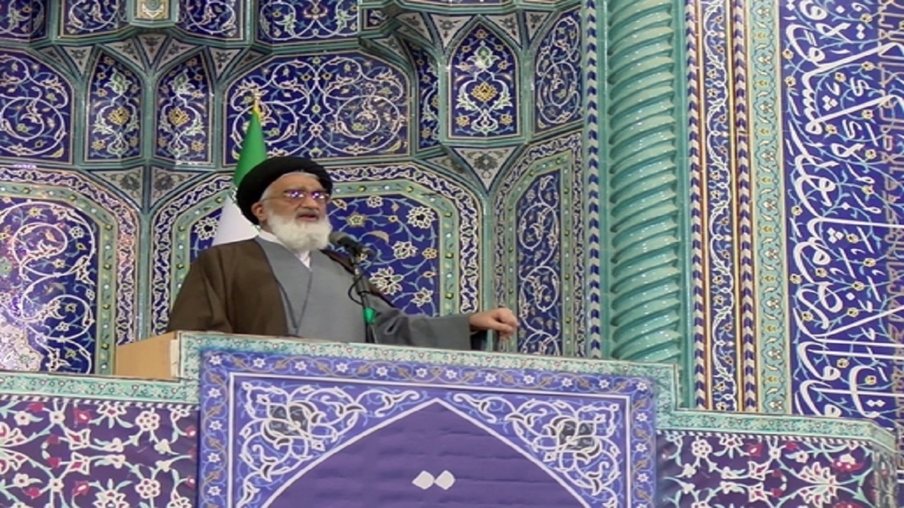 جهش تولید در گرو ورود مردم به حوزه اقتصاد است