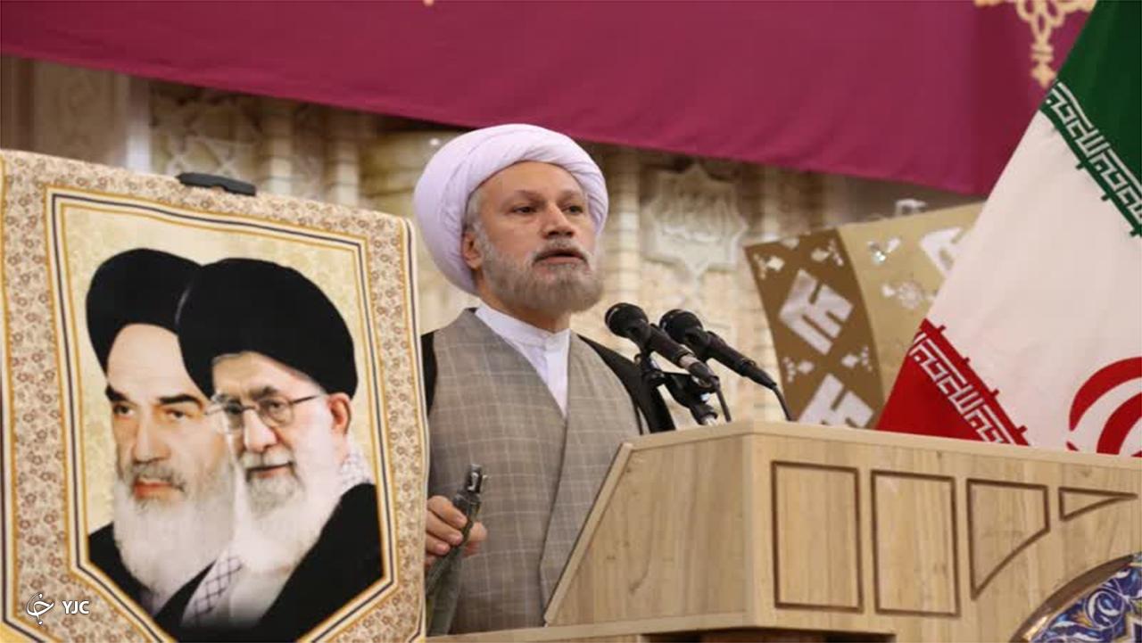 ضرورت میدان‌داری حوزه و دانشگاه در حل چالش‌های کشور