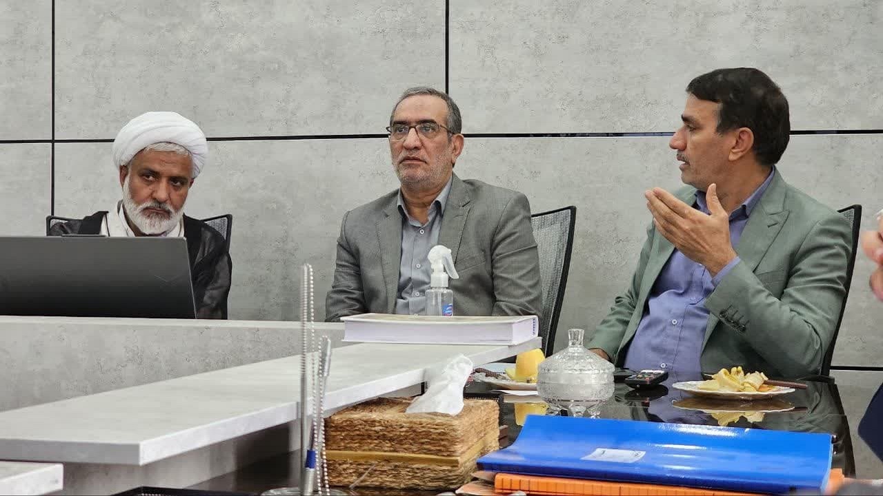 بهره برداری از شبستان امامزاده عبدالله تا پنج ماه آینده + عکس