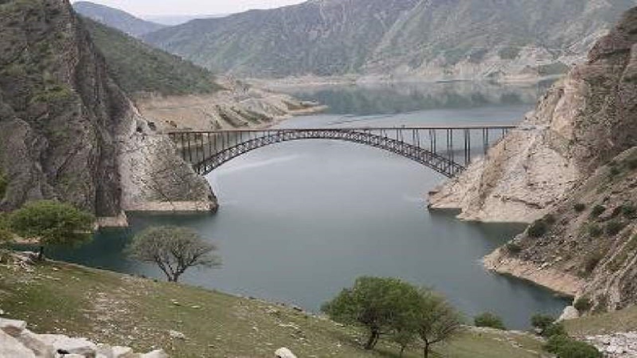 کش و قوس‌های پل قوسی سی سخت پایان ندارد