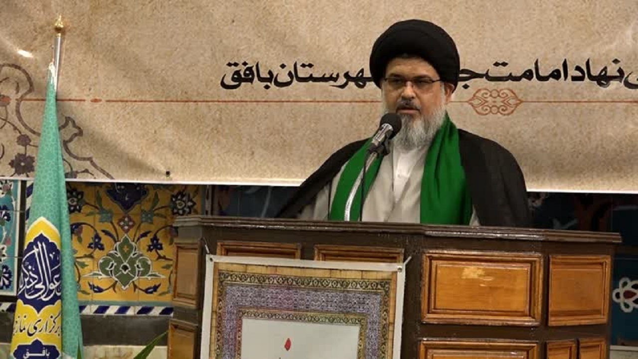 سپاه مهمترین نقش را در دفاع از انقلاب ایفا کرده است