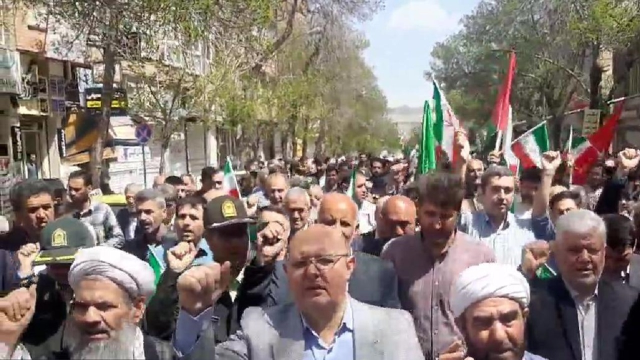 حمایت نمازگزاران آذربایجان شرقی از عملیات وعده صادق حمایت نمازگزاران آذربایجان شرقی از عملیات وعده صادق