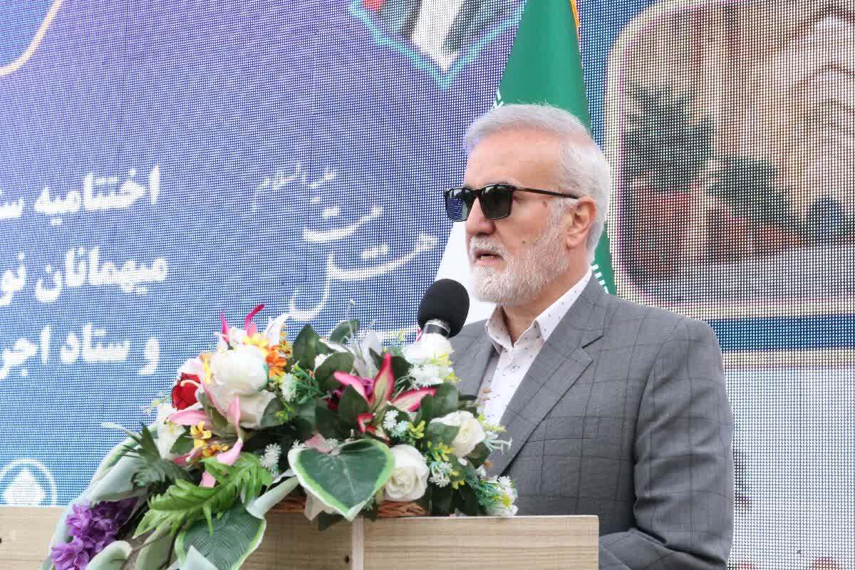 ضرورت تلاش بیشتر برای شناساندن شاعران و مفاخر