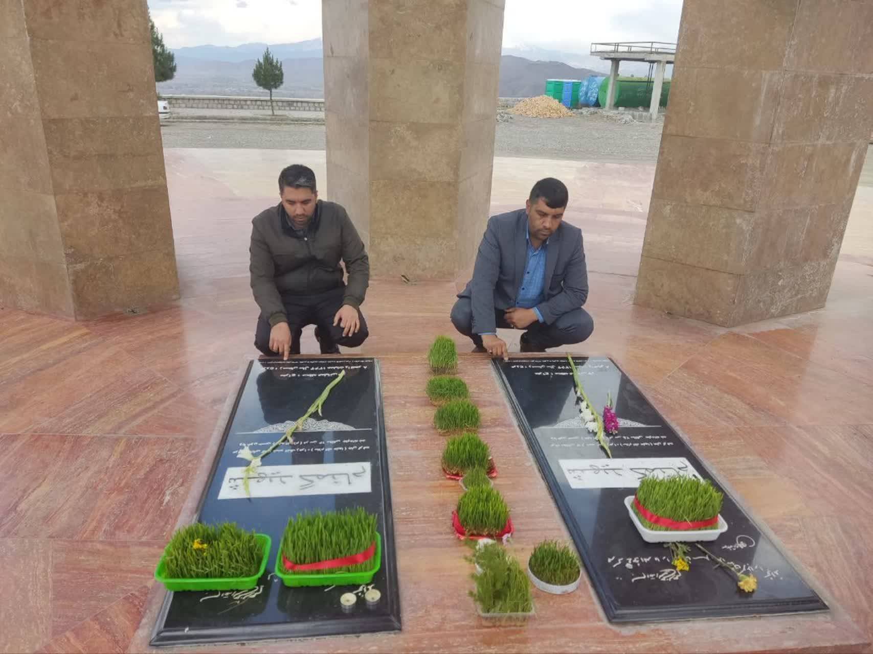 تجدید بیعت با شهدا
