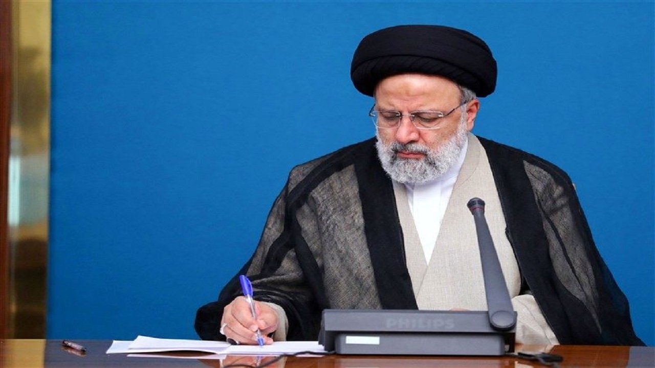 پیام تسلیت رئیسی در پی درگذشت همسر آیت‌الله طه محمدی