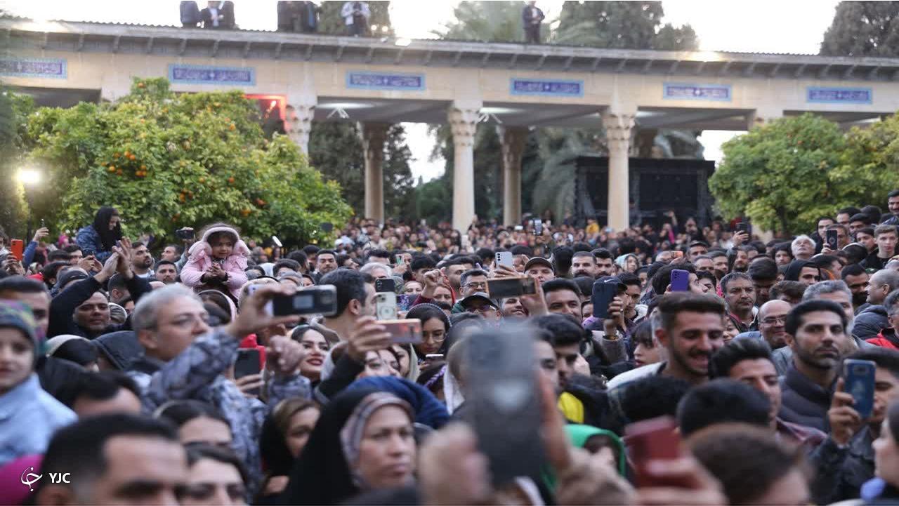 بازدید ۶۱۴ هزار و ۶۲۴ مسافر نوروزی از اماکن تاریخی و فرهنگی فارس/ اقامت نزدیک به ۸۷۱ هزار نفر شب در فارس