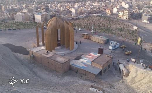 گذری بر نیایشگاه سه هزار ساله خضر نبی بر بام کویر قم