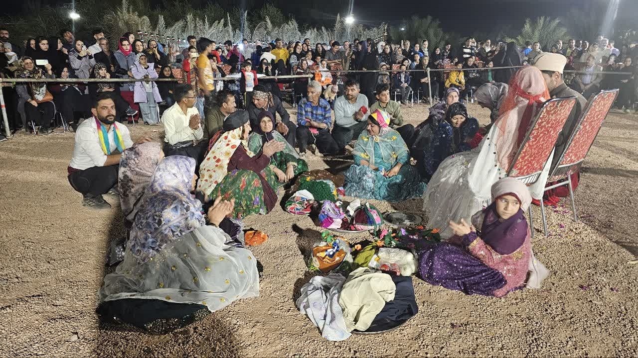درخشش آیین دوستی با اقوام ایرانی در نوروزگاه آبشار بافق