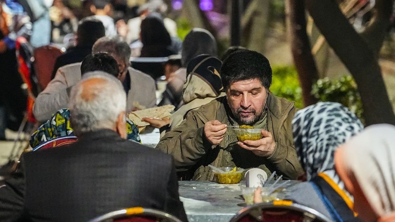 توزیع ۱۳ هزار افطاری هر شب در تهران