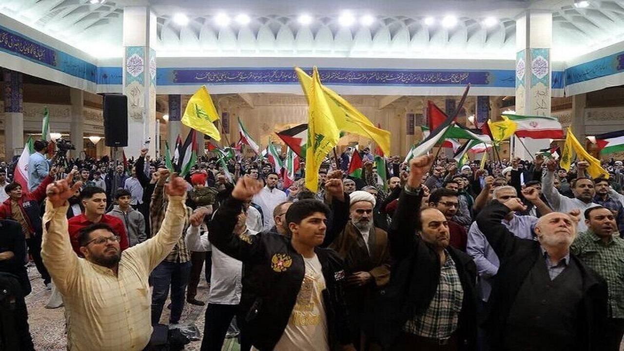 جوانان دانشجو و طلبه قم در محکومیت جنایات جدید اسراییل تجمع کردند