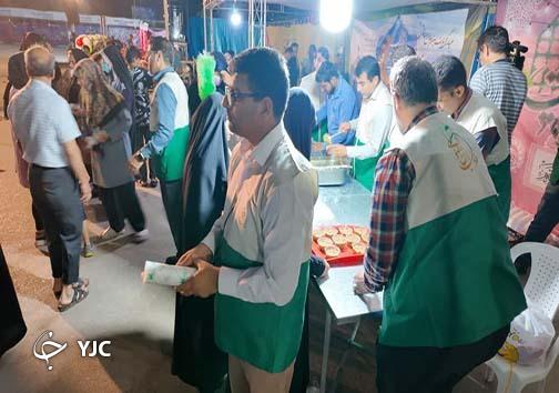 برپایی افطاری خیابانی به مناسبت ولادت کریم اهلبیت در پارک ساحلی غدیر بندرعباس