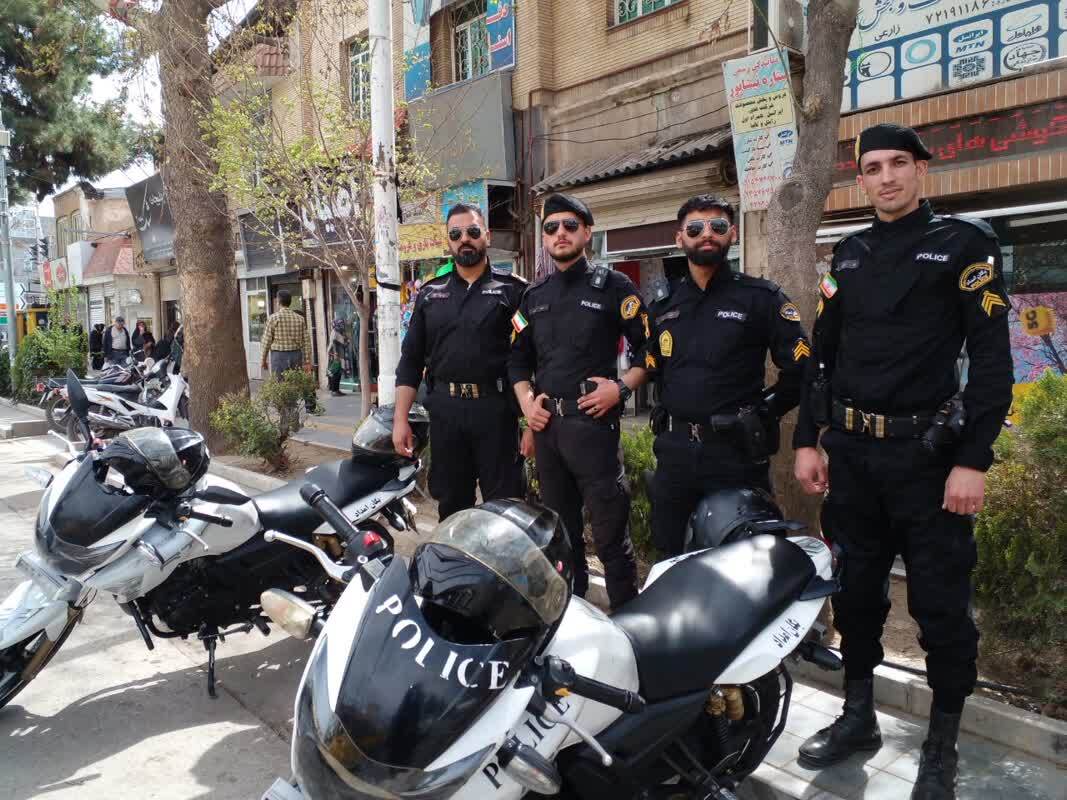 نظامیان